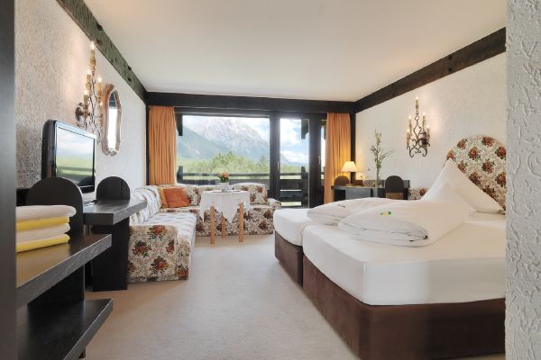 Kaysers Tirolresort Erwachsenenhotel (Mieming)